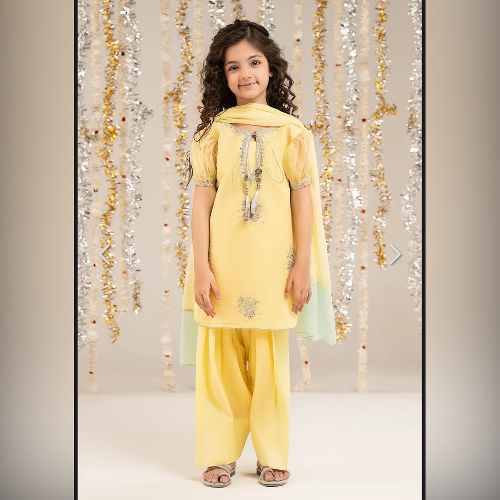 Maria b kids Farshi shalwar set 8-10